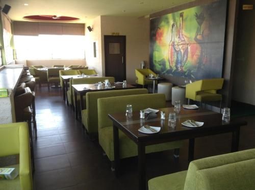 Hotel Photo 12