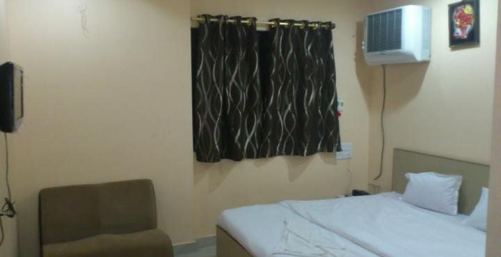 Hotel Vaidya Regency
