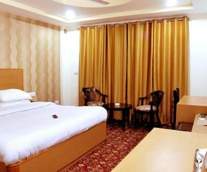 Hotel Trinetar Resorts Batote India