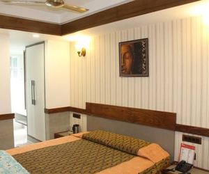 Mayur Hotel Bar And Restaurant Chail India