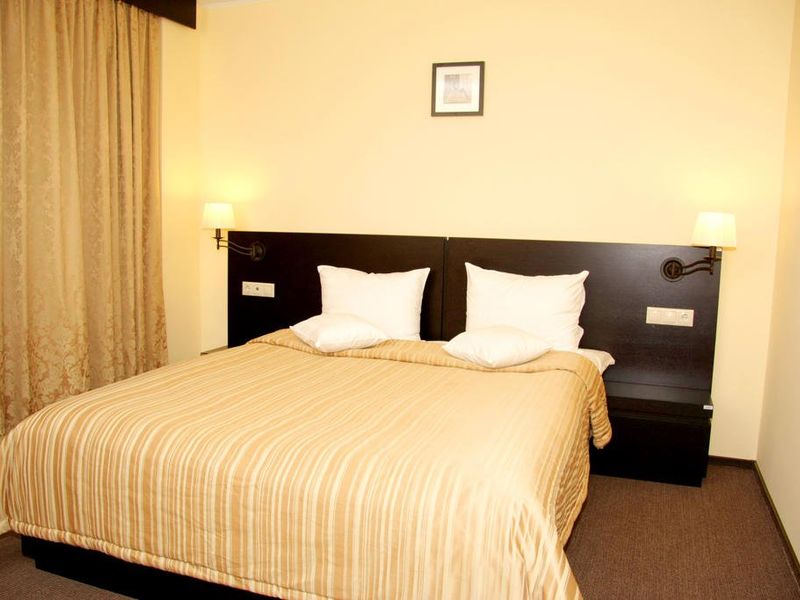 Hotel Photo 1