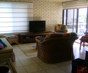 Surf Chalet Apartments Alexandra Headland Australia