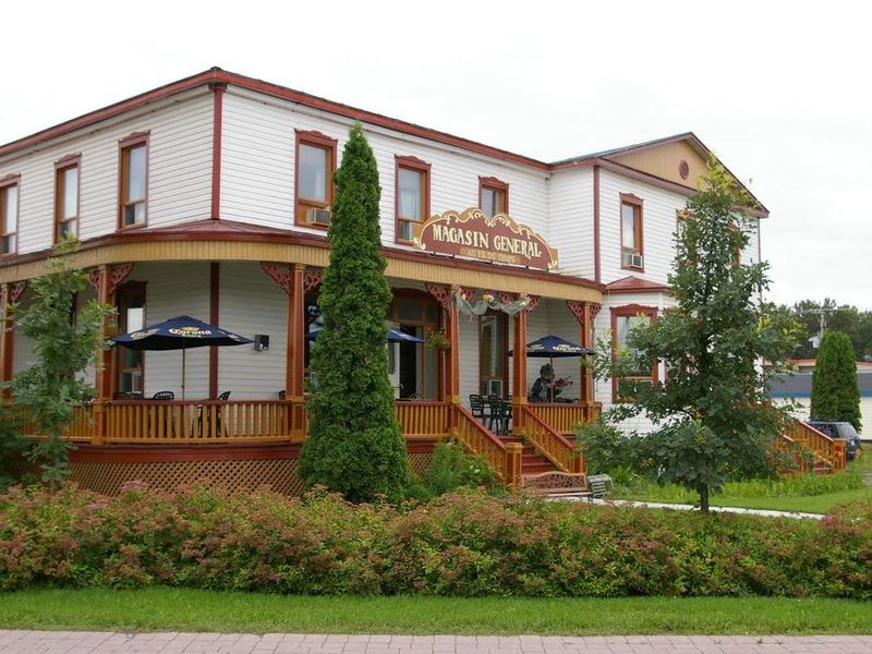 Hotel Photo 23