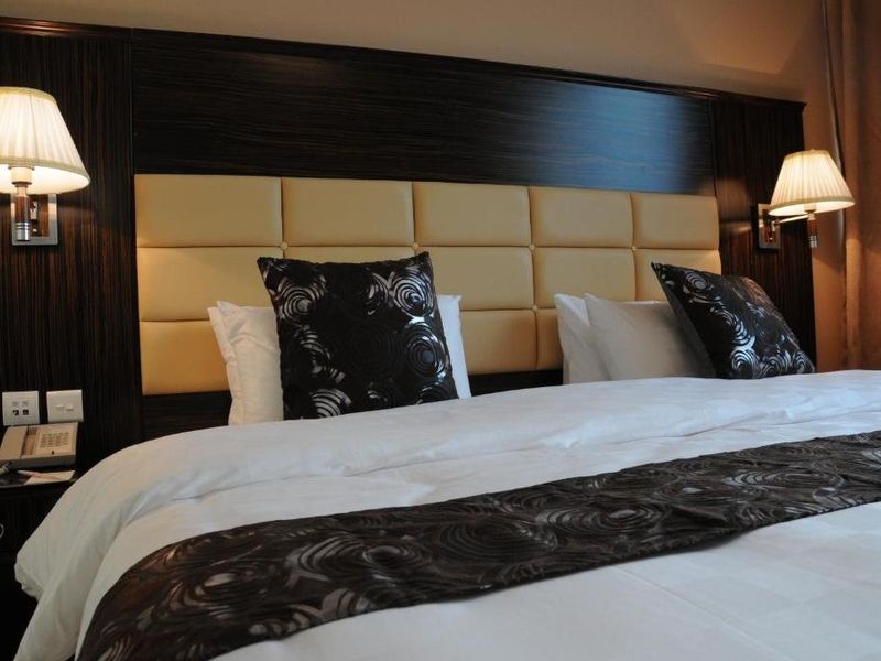 Hotel Photo 5