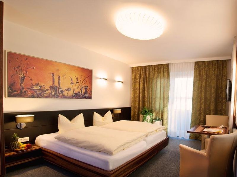 Hotel Photo 1