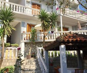Apartments Lara Dobrota Montenegro