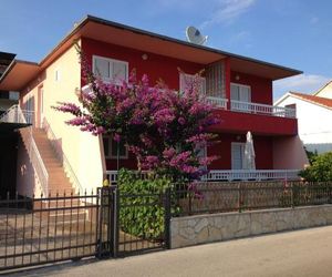 Apartments Renko Stari Grad Croatia