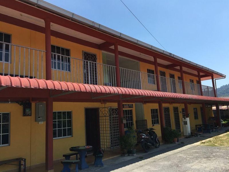 Hotel Photo 1