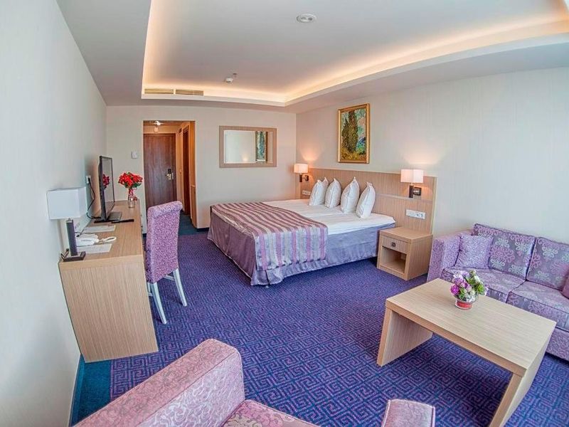 Hotel Photo 3
