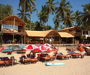 Cafe Del Mar Beach Bungalows Palolem India