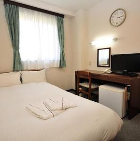 NearBy Hotel