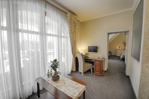 Hotel Photo 1