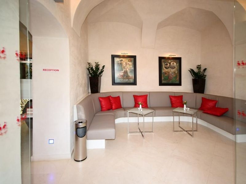Hotel Photo 8