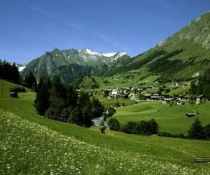 Pension Ferienhaus Tirol Hinterbichl Austria