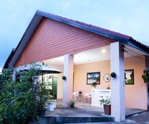 Les Fleurs House Khao Lak Thailand