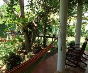 Vizzava Villa Hikkaduwa Sri Lanka