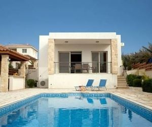 Mesoyios Beach Villas Kissonerga Cyprus