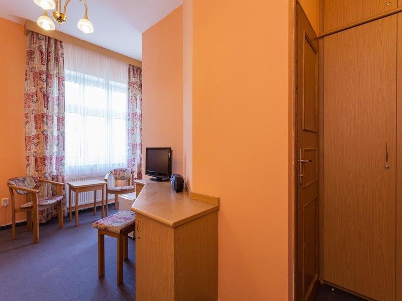 Hotel Photo 3