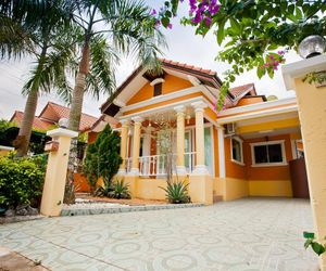 Budsaba 3 bedroom Villa by Pete Serviced Ban Amper Thailand