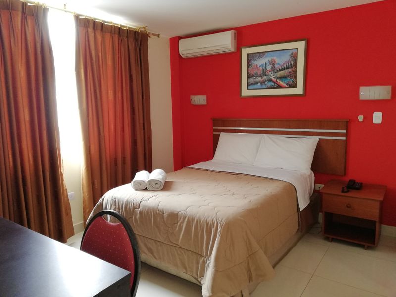 Hotel Photo 1