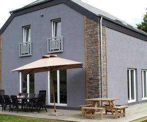 Modern Holiday Home in Nadrin with Sauna Nadrin Belgium