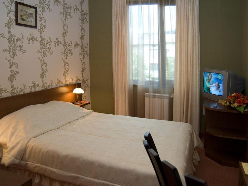 Hotel Photo 1
