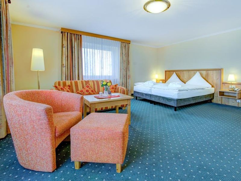 Hotel Photo 1