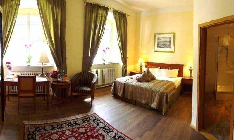 Hotel Photo 1