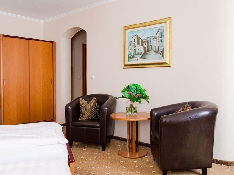 Hotel Photo 9