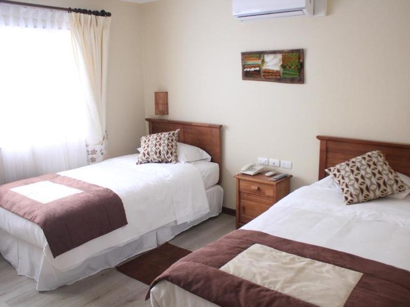 Hotel Photo 6