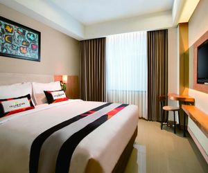 Yellow Star Ambarukmo Hotel Yogyakarta Indonesia