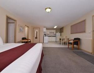 HOWARD JOHNSON INN VERNON Vernon Canada