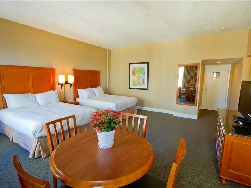 Hotel Photo 8