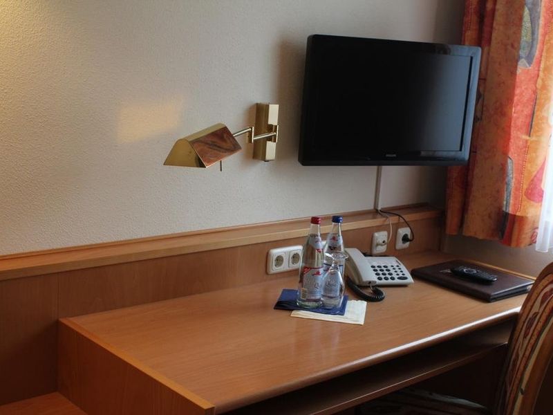 Hotel Photo 6