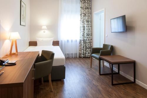 Hotel Photo 3
