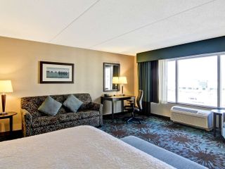 Hotel pic Hampton Inn by Hilton Toronto Airport Corporate Centre