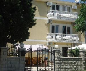 Apartments Beba Zalad Sutomore Montenegro