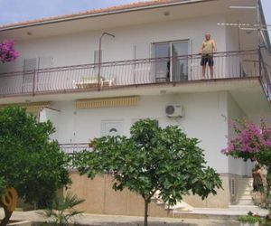 Apartments Vera Okrug Donji Croatia