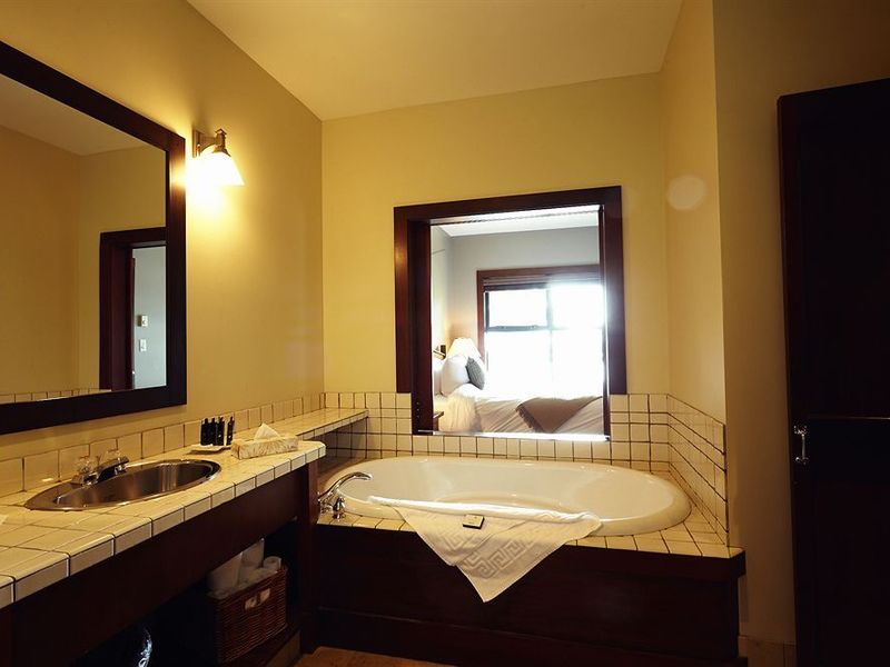 Hotel Photo 9