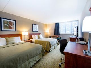 Фото отеля Superior Inn Hotel and Conference Centre Thunder Bay