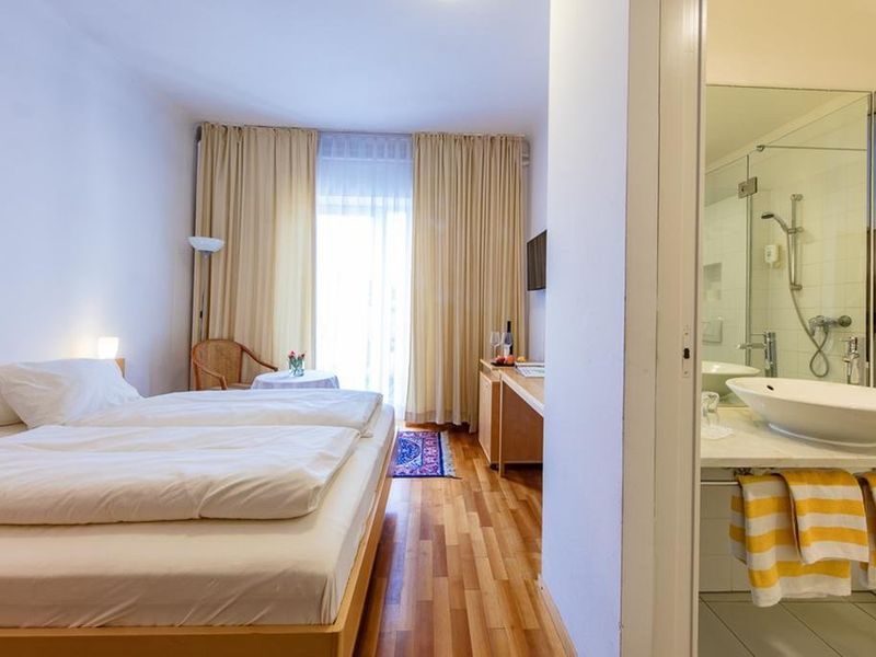 Hotel Photo 4