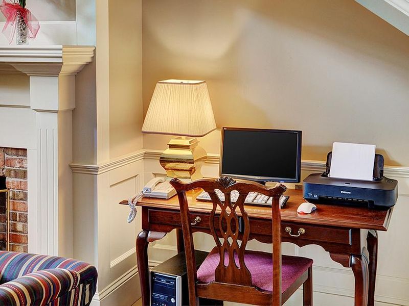 Hotel Photo 5