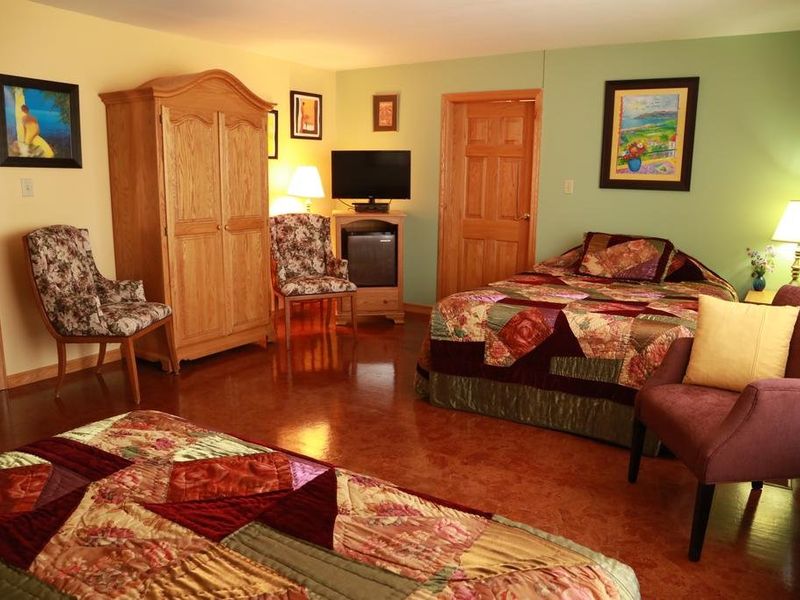 Hotel Photo 6