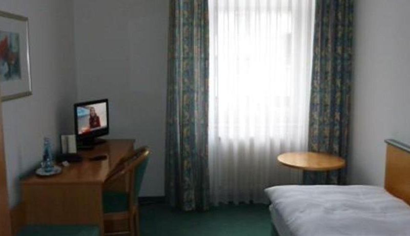 Hotel Photo 5