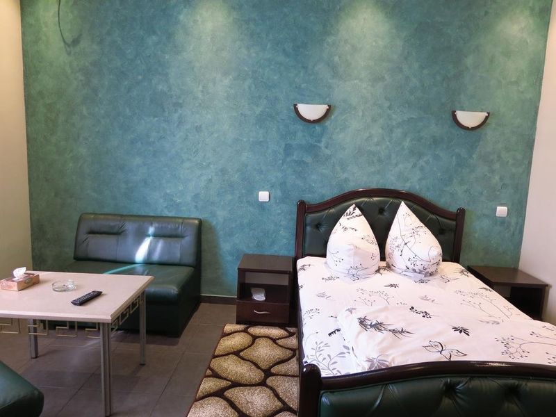 Hotel Photo 1