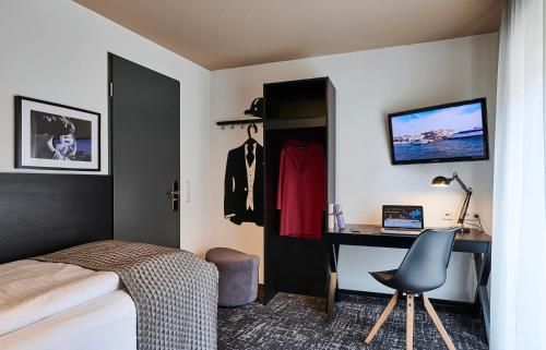 Hotel Photo 6
