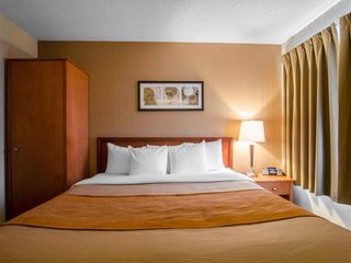 Hotel pic Comfort Inn Saskatoon