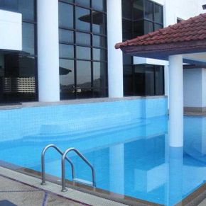 NearBy Hotel