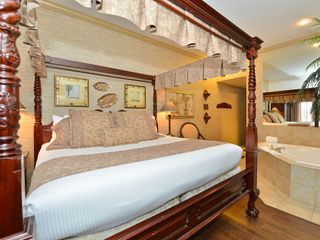 Фото отеля Prestige Harbourfront Resort, WorldHotels Luxury