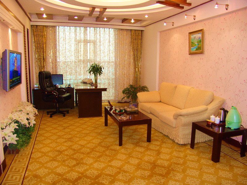 Hotel Photo 8